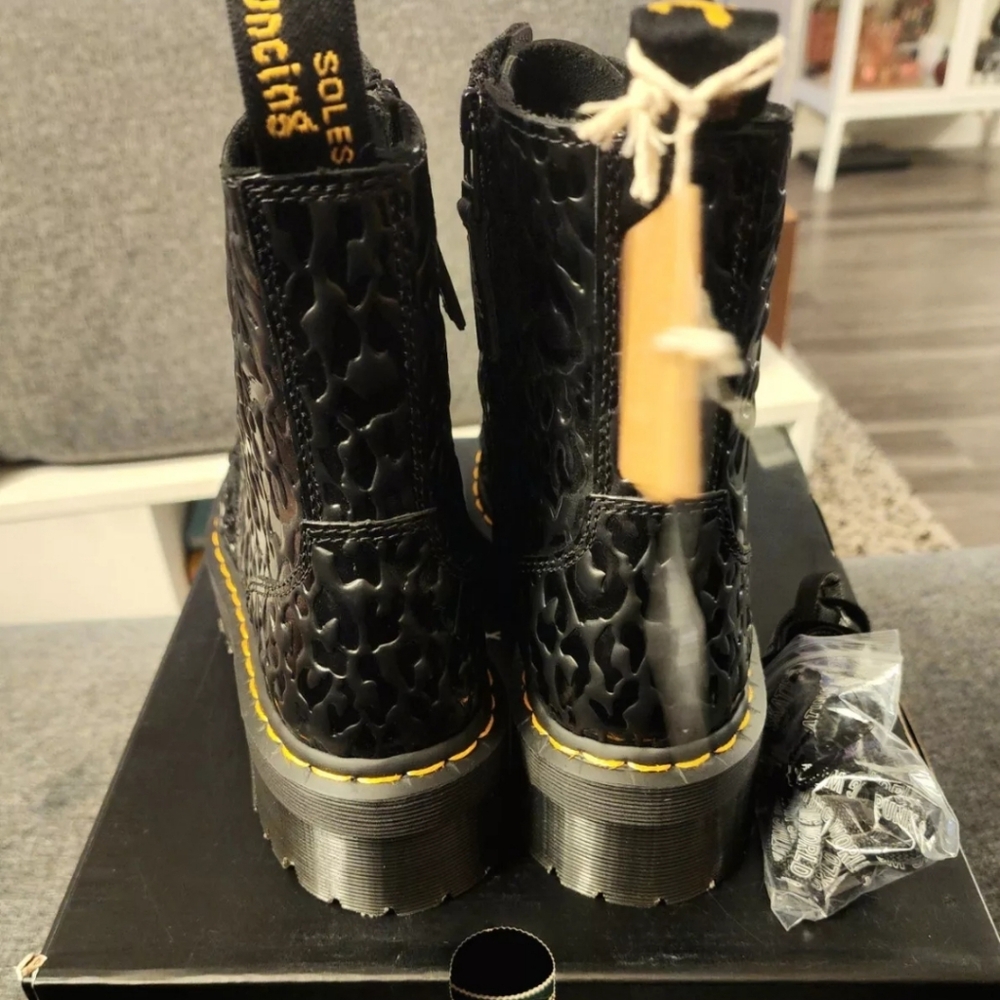 Dr. Martens X-girl Collab Jadon Black Leather Leopard Platform Embossed 8 Rare - Picture 7 of 15